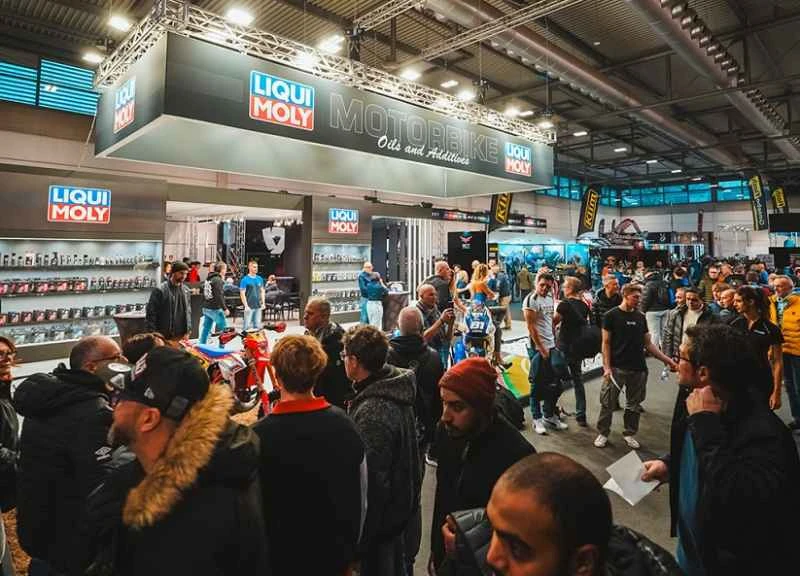 Wie kann ich Tickets für die italienische Motorradmesse 2027 beantragen? Wie viel kosten sie?