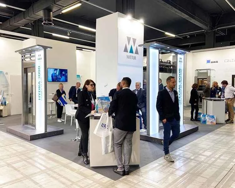 Wie man Tickets für die usbekische Aufzugsausstellung 2026 kauft